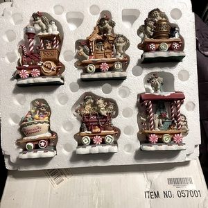 6 pcs Dreamsicles Christmas train